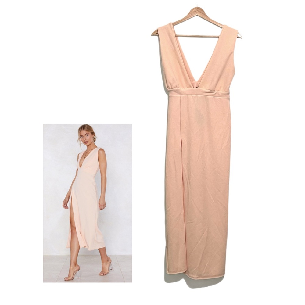 Nasty gal Plunging V-Neckline Split Midi Dress Nude Size 4 NWT Sleeveless